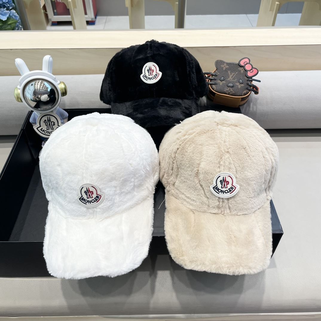 Moncler Caps